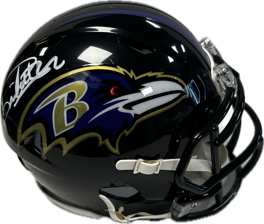 Derrick Henry Autographed Baltimore Ravens Black Speed Mini Helmet Beckett COA (SI)