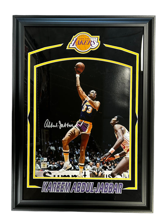 Abdul-Jabbar, Kareem LOS ANGELES LAKERS Autographed 16x20 Framed Photo (FSP)